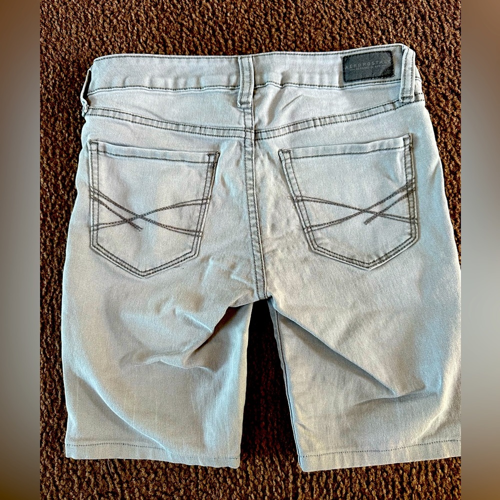 AERO Size 0 Denim Bermuda Shorts